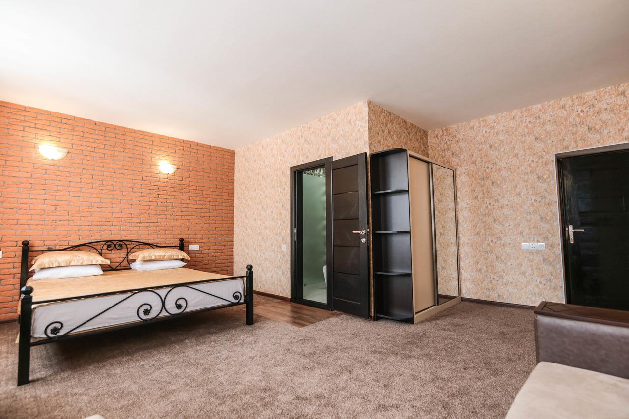 Evim Otel Zaqatala Eksteriør bilde
